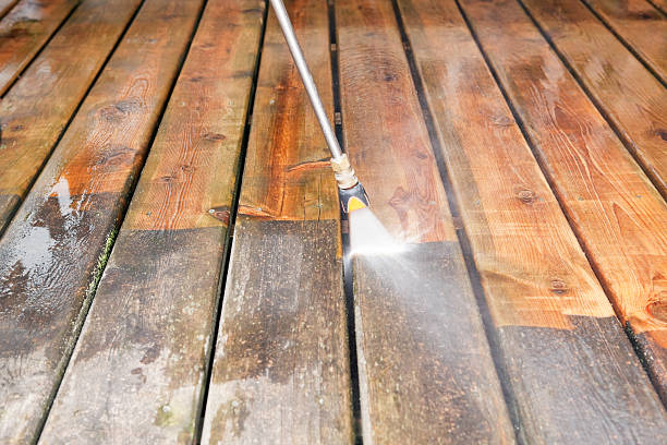 Best Pool Deck Cleaning  in Wilson Conococheague, MD